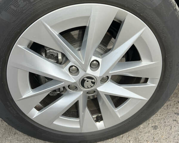 Чорний Шкода Октавія, об'ємом двигуна 1.97 л та пробігом 157 тис. км за 21700 $, фото 4 на Automoto.ua