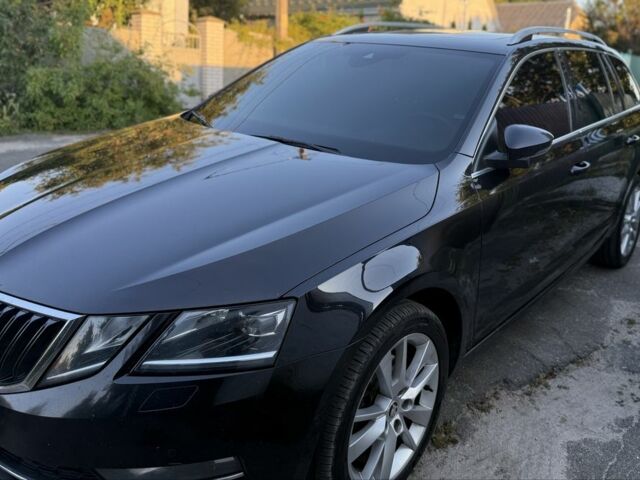 Черный Шкода Октавия, объемом двигателя 2 л и пробегом 320 тыс. км за 18000 $, фото 6 на Automoto.ua