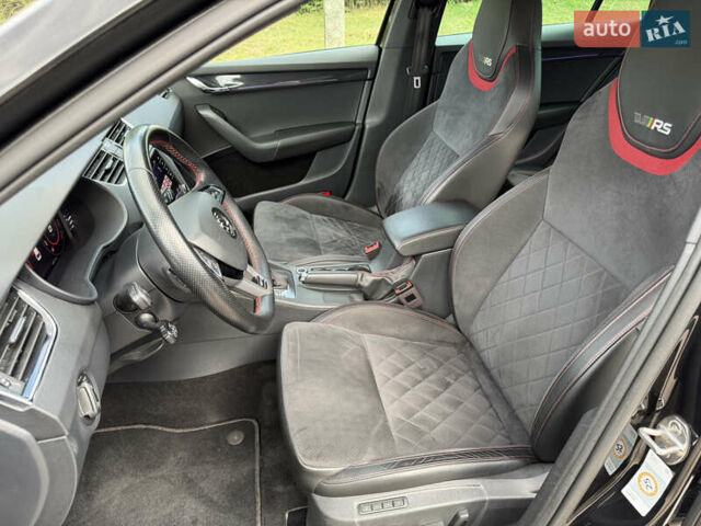 Черный Шкода Октавия, объемом двигателя 2 л и пробегом 245 тыс. км за 22300 $, фото 24 на Automoto.ua