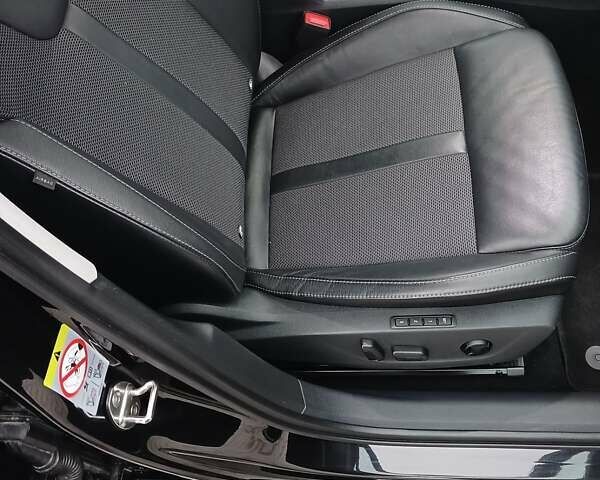 Черный Шкода Октавия, объемом двигателя 2 л и пробегом 168 тыс. км за 20699 $, фото 55 на Automoto.ua