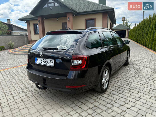 Чорний Шкода Октавія, об'ємом двигуна 1.97 л та пробігом 260 тис. км за 15500 $, фото 5 на Automoto.ua