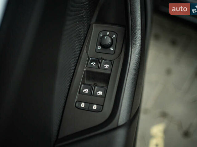 Черный Шкода Октавия, объемом двигателя 1.97 л и пробегом 183 тыс. км за 21400 $, фото 49 на Automoto.ua