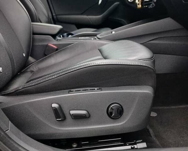 Черный Шкода Октавия, объемом двигателя 2 л и пробегом 168 тыс. км за 20699 $, фото 47 на Automoto.ua