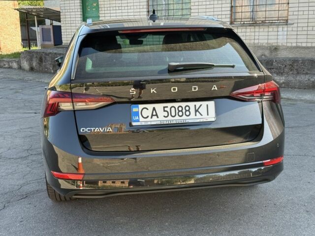 Черный Шкода Октавия, объемом двигателя 2 л и пробегом 200 тыс. км за 23500 $, фото 14 на Automoto.ua