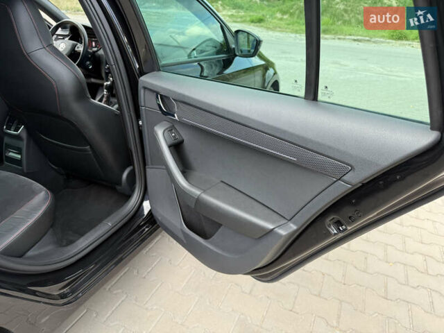 Черный Шкода Октавия, объемом двигателя 2 л и пробегом 245 тыс. км за 22300 $, фото 14 на Automoto.ua