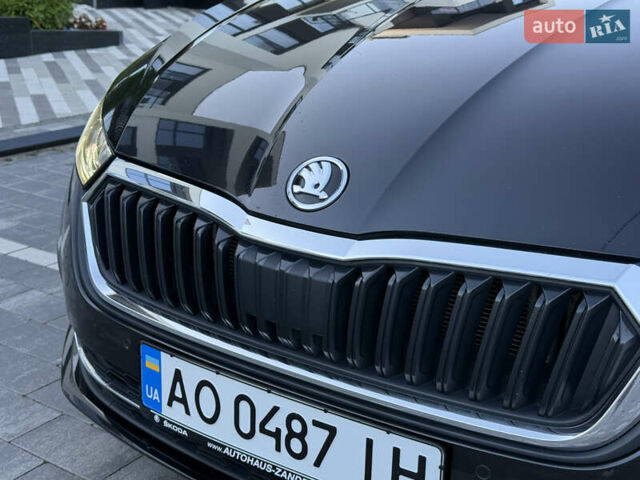 Черный Шкода Октавия, объемом двигателя 2 л и пробегом 198 тыс. км за 19400 $, фото 12 на Automoto.ua