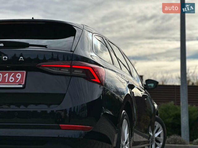 Черный Шкода Октавия, объемом двигателя 2 л и пробегом 275 тыс. км за 17999 $, фото 9 на Automoto.ua