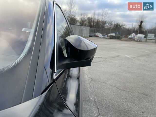 Черный Шкода Октавия, объемом двигателя 2 л и пробегом 233 тыс. км за 20200 $, фото 61 на Automoto.ua