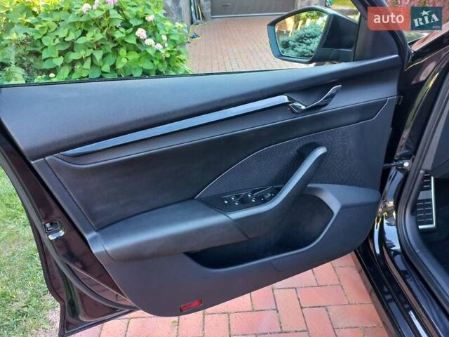 Черный Шкода Октавия, объемом двигателя 2 л и пробегом 224 тыс. км за 19499 $, фото 29 на Automoto.ua