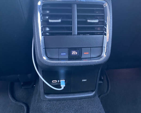 Черный Шкода Октавия, объемом двигателя 2.01 л и пробегом 179 тыс. км за 21800 $, фото 18 на Automoto.ua