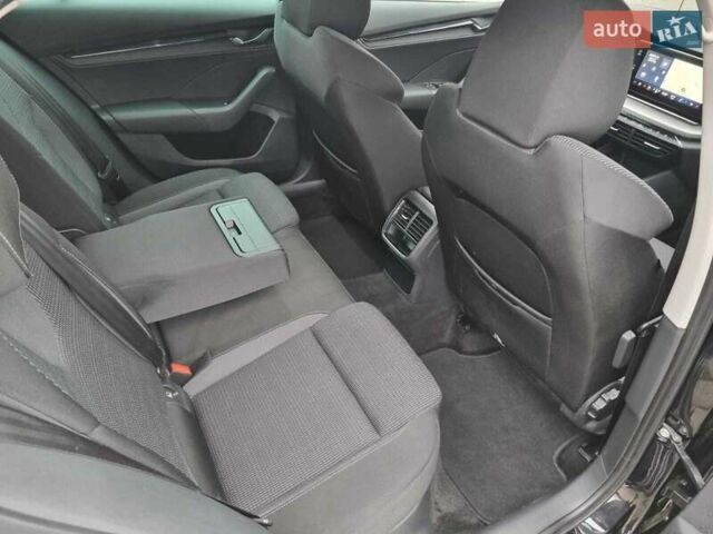 Черный Шкода Октавия, объемом двигателя 1.97 л и пробегом 280 тыс. км за 18500 $, фото 14 на Automoto.ua