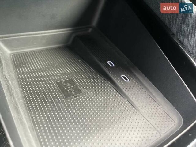 Черный Шкода Октавия, объемом двигателя 2 л и пробегом 233 тыс. км за 20200 $, фото 75 на Automoto.ua