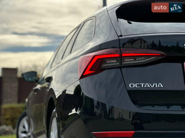Черный Шкода Октавия, объемом двигателя 2 л и пробегом 275 тыс. км за 17999 $, фото 10 на Automoto.ua