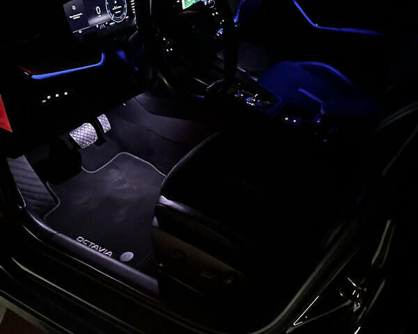 Черный Шкода Октавия, объемом двигателя 1.97 л и пробегом 199 тыс. км за 23950 $, фото 37 на Automoto.ua