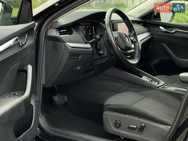 Черный Шкода Октавия, объемом двигателя 2 л и пробегом 182 тыс. км за 21700 $, фото 4 на Automoto.ua