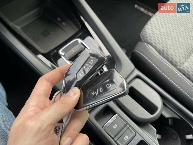 Черный Шкода Октавия, объемом двигателя 2 л и пробегом 233 тыс. км за 20200 $, фото 49 на Automoto.ua