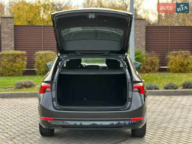 Черный Шкода Октавия, объемом двигателя 2 л и пробегом 275 тыс. км за 17999 $, фото 17 на Automoto.ua