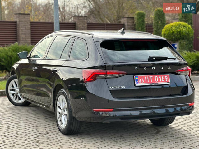 Черный Шкода Октавия, объемом двигателя 2 л и пробегом 275 тыс. км за 17999 $, фото 12 на Automoto.ua