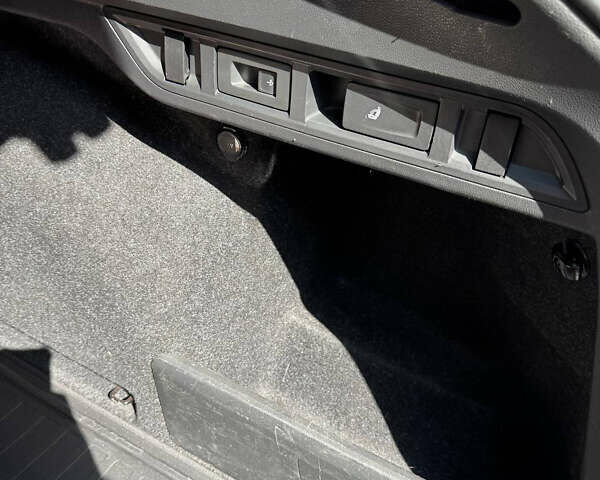 Черный Шкода Октавия, объемом двигателя 1.97 л и пробегом 166 тыс. км за 20699 $, фото 11 на Automoto.ua