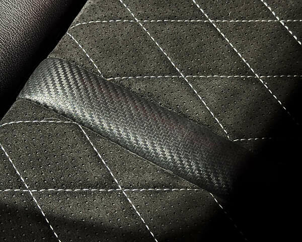 Чорний Шкода Октавія, об'ємом двигуна 1.97 л та пробігом 150 тис. км за 33333 $, фото 16 на Automoto.ua