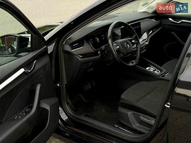 Черный Шкода Октавия, объемом двигателя 1.97 л и пробегом 243 тыс. км за 19200 $, фото 31 на Automoto.ua