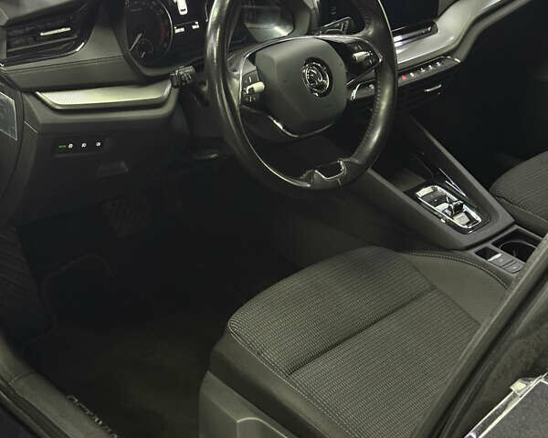 Шкода Октавія 2021 у Луцьку на Automoto.ua Чорний Шкода Октавія, об'ємом двигуна 2 л та пробігом 200 тис. км за 17900 $, фото 14 на Automoto.ua