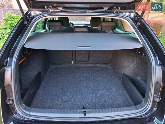 Черный Шкода Октавия, объемом двигателя 2 л и пробегом 224 тыс. км за 19499 $, фото 52 на Automoto.ua