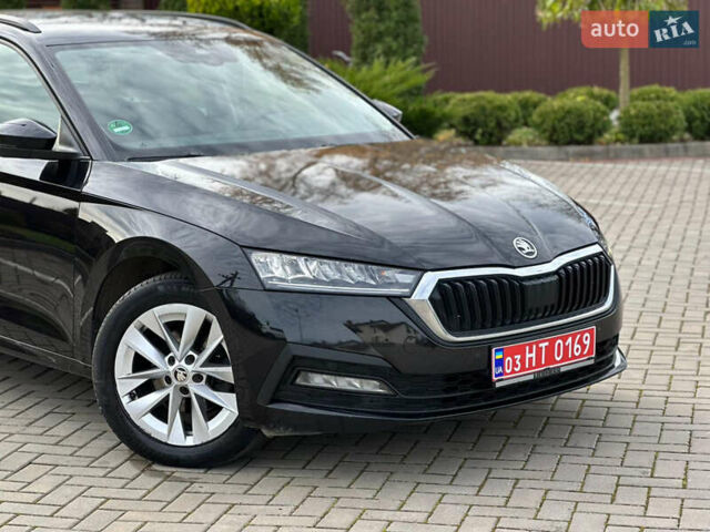 Черный Шкода Октавия, объемом двигателя 2 л и пробегом 275 тыс. км за 17999 $, фото 2 на Automoto.ua