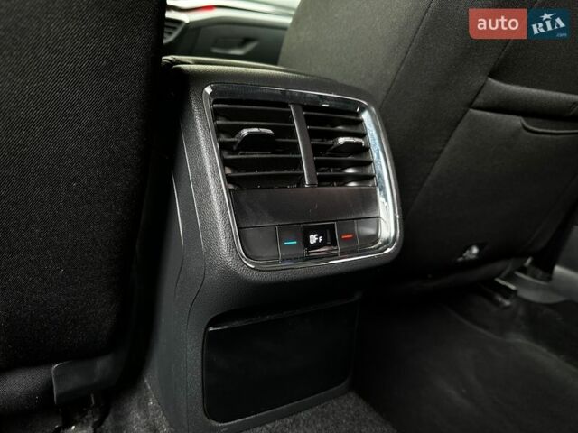 Чорний Шкода Октавія, об'ємом двигуна 1.97 л та пробігом 209 тис. км за 19000 $, фото 56 на Automoto.ua