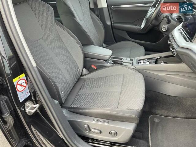 Черный Шкода Октавия, объемом двигателя 2 л и пробегом 233 тыс. км за 20200 $, фото 31 на Automoto.ua