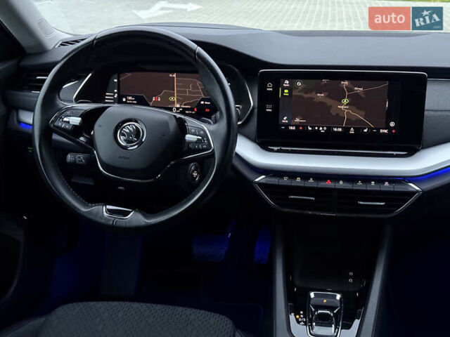 Черный Шкода Октавия, объемом двигателя 2 л и пробегом 185 тыс. км за 20890 $, фото 90 на Automoto.ua