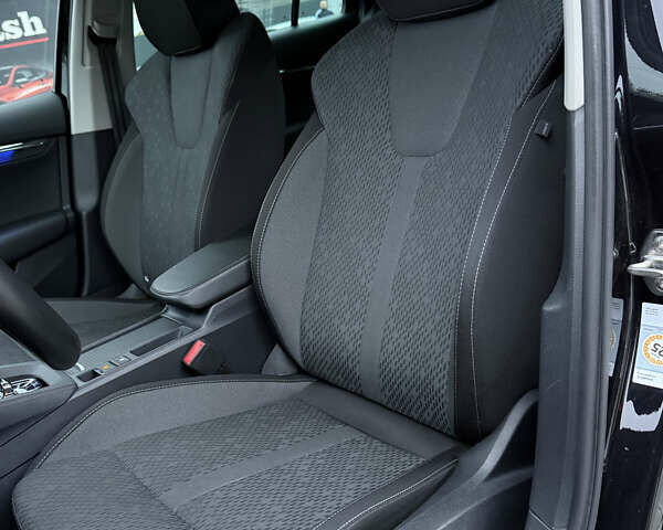 Черный Шкода Октавия, объемом двигателя 2 л и пробегом 185 тыс. км за 20890 $, фото 83 на Automoto.ua