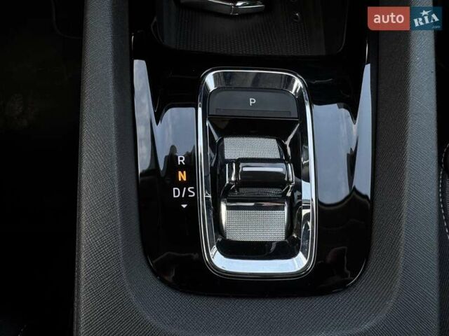 Черный Шкода Октавия, объемом двигателя 2 л и пробегом 175 тыс. км за 21800 $, фото 25 на Automoto.ua