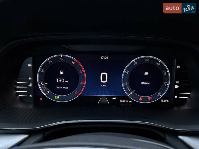 Черный Шкода Октавия, объемом двигателя 2 л и пробегом 185 тыс. км за 20890 $, фото 117 на Automoto.ua