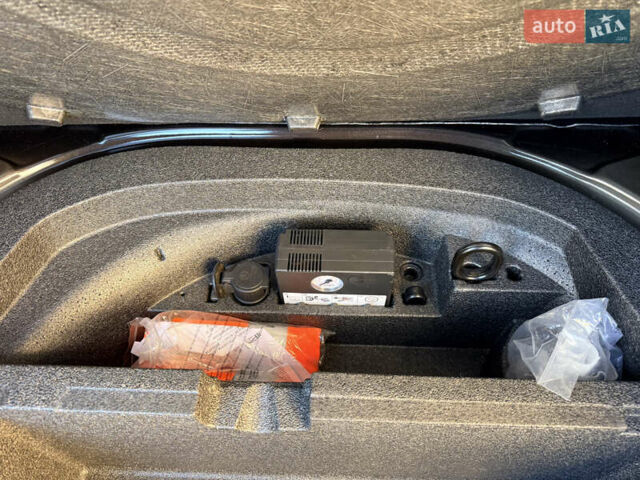 Черный Шкода Октавия, объемом двигателя 1.97 л и пробегом 248 тыс. км за 18999 $, фото 19 на Automoto.ua