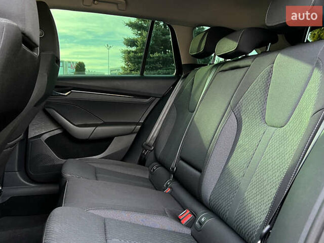 Черный Шкода Октавия, объемом двигателя 1.5 л и пробегом 35 тыс. км за 23650 $, фото 20 на Automoto.ua