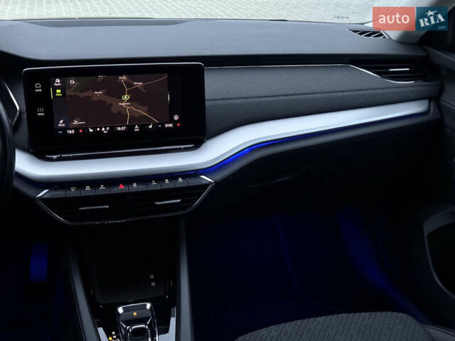 Черный Шкода Октавия, объемом двигателя 2 л и пробегом 185 тыс. км за 20890 $, фото 93 на Automoto.ua