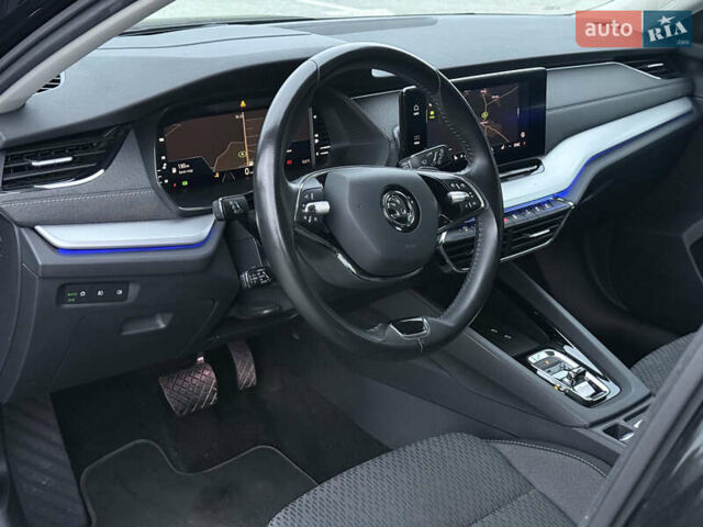 Черный Шкода Октавия, объемом двигателя 2 л и пробегом 185 тыс. км за 20890 $, фото 74 на Automoto.ua