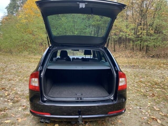 Чорний Шкода Октавія, об'ємом двигуна 2 л та пробігом 250 тис. км за 2800 $, фото 8 на Automoto.ua