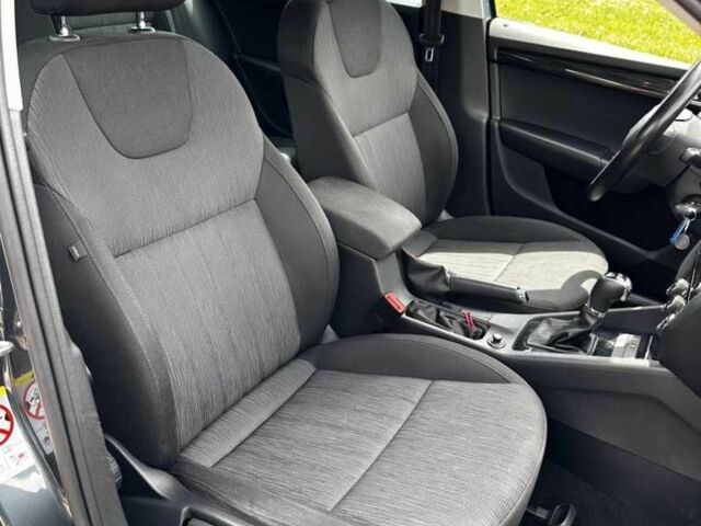 Черный Шкода Октавия, объемом двигателя 2 л и пробегом 235 тыс. км за 17699 $, фото 11 на Automoto.ua