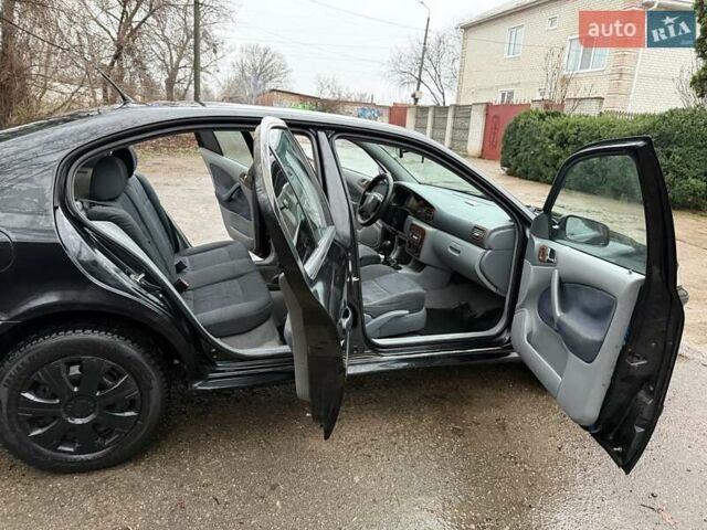 Черный Шкода Октавия, объемом двигателя 1.6 л и пробегом 235 тыс. км за 3450 $, фото 17 на Automoto.ua