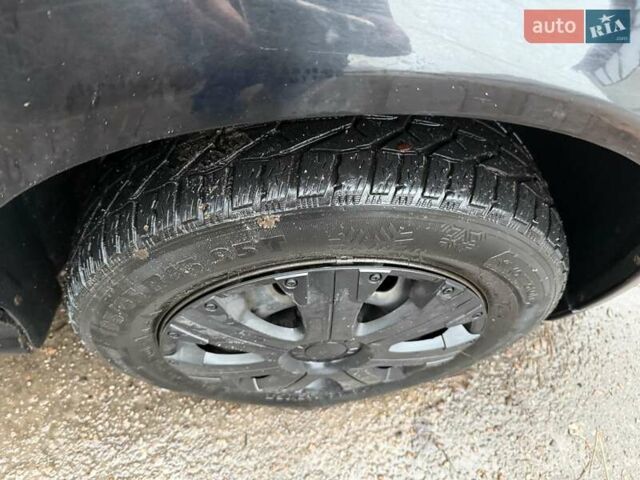 Черный Шкода Октавия, объемом двигателя 1.6 л и пробегом 235 тыс. км за 3450 $, фото 18 на Automoto.ua