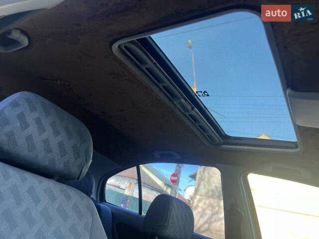 Черный Шкода Октавия, объемом двигателя 1.6 л и пробегом 200 тыс. км за 2300 $, фото 6 на Automoto.ua