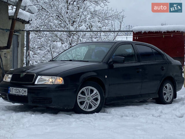 Черный Шкода Октавия, объемом двигателя 1.6 л и пробегом 250 тыс. км за 1850 $, фото 3 на Automoto.ua