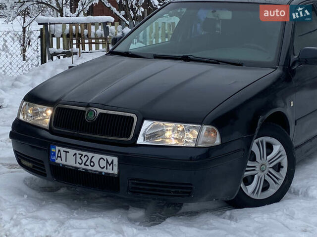 Черный Шкода Октавия, объемом двигателя 1.6 л и пробегом 250 тыс. км за 1850 $, фото 4 на Automoto.ua