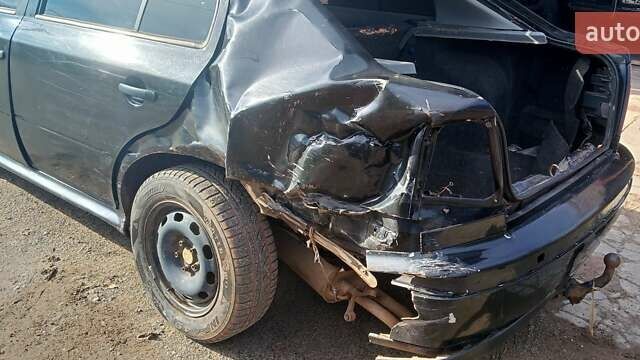 Чорний Шкода Октавія, об'ємом двигуна 1.6 л та пробігом 296 тис. км за 2700 $, фото 5 на Automoto.ua