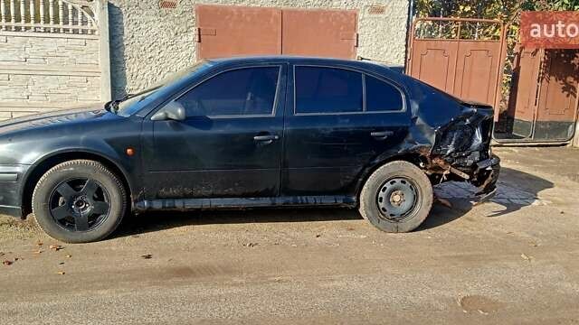 Чорний Шкода Октавія, об'ємом двигуна 1.6 л та пробігом 296 тис. км за 2700 $, фото 7 на Automoto.ua
