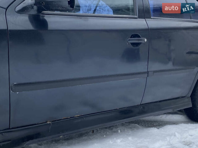 Черный Шкода Октавия, объемом двигателя 1.6 л и пробегом 250 тыс. км за 1850 $, фото 6 на Automoto.ua