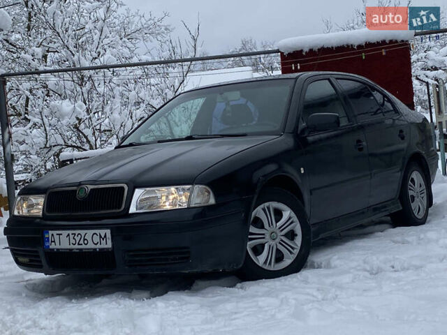 Черный Шкода Октавия, объемом двигателя 1.6 л и пробегом 250 тыс. км за 1850 $, фото 2 на Automoto.ua