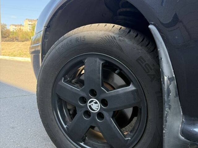 Чорний Шкода Октавія, об'ємом двигуна 1.6 л та пробігом 180 тис. км за 4000 $, фото 3 на Automoto.ua